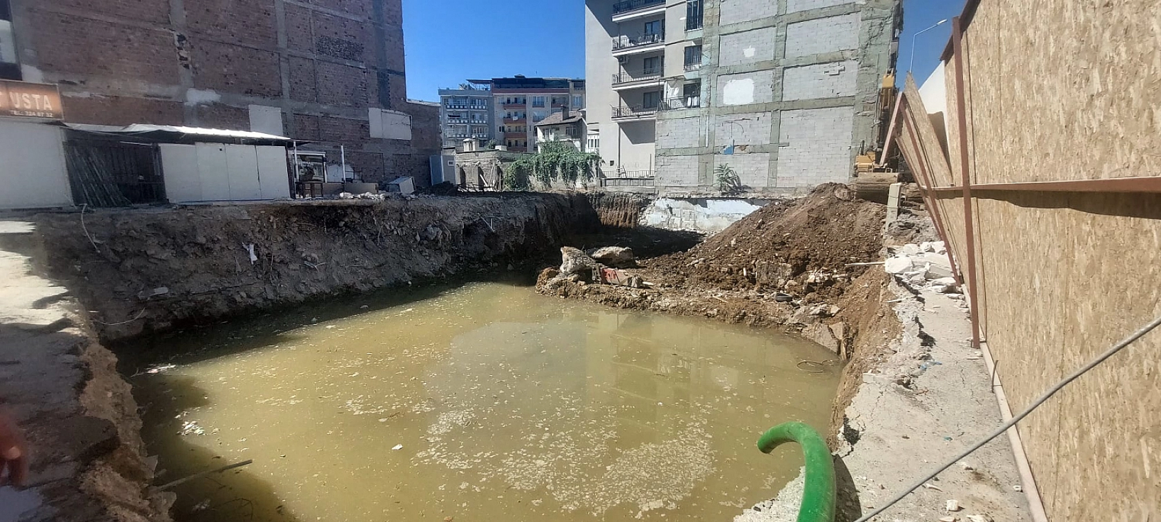 Başkan Er' 'Tarıma kazandırılacak' demişti: Kuraklıkla boğuşan Malatya'da su boşa akıyor…