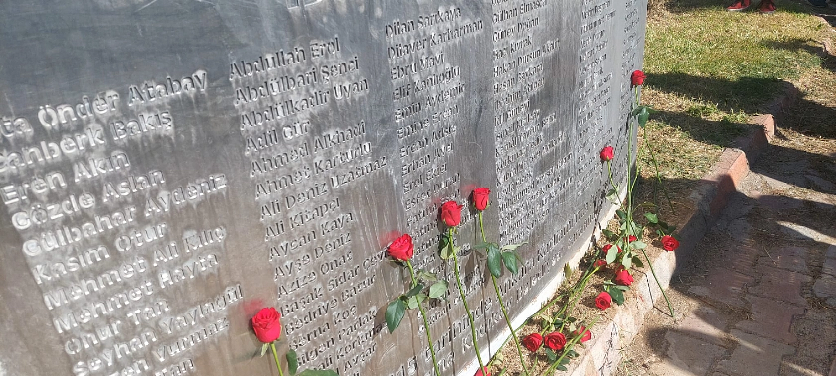 Gar Katliamı 9. Yılında da Unutulmadı