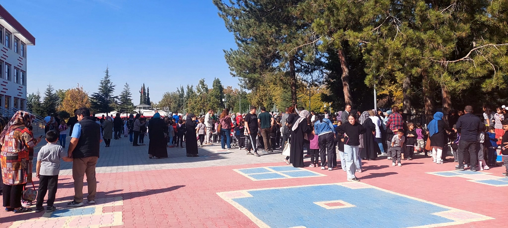 Malatya'da Okullar Boşaltılıyor..!