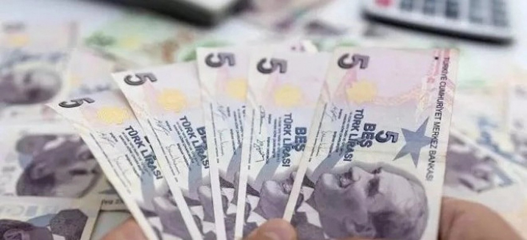 Yeni Tertip 50 TL ve 5 TL Banknotlar Tedavüle Çıkıyor