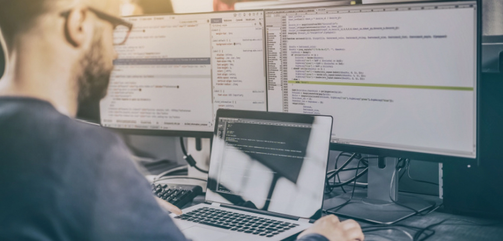 Enflasyon Artarken Meslek Seçimi Değişiyor: Hangi Meslek Ne Kadar Kazanıyor?