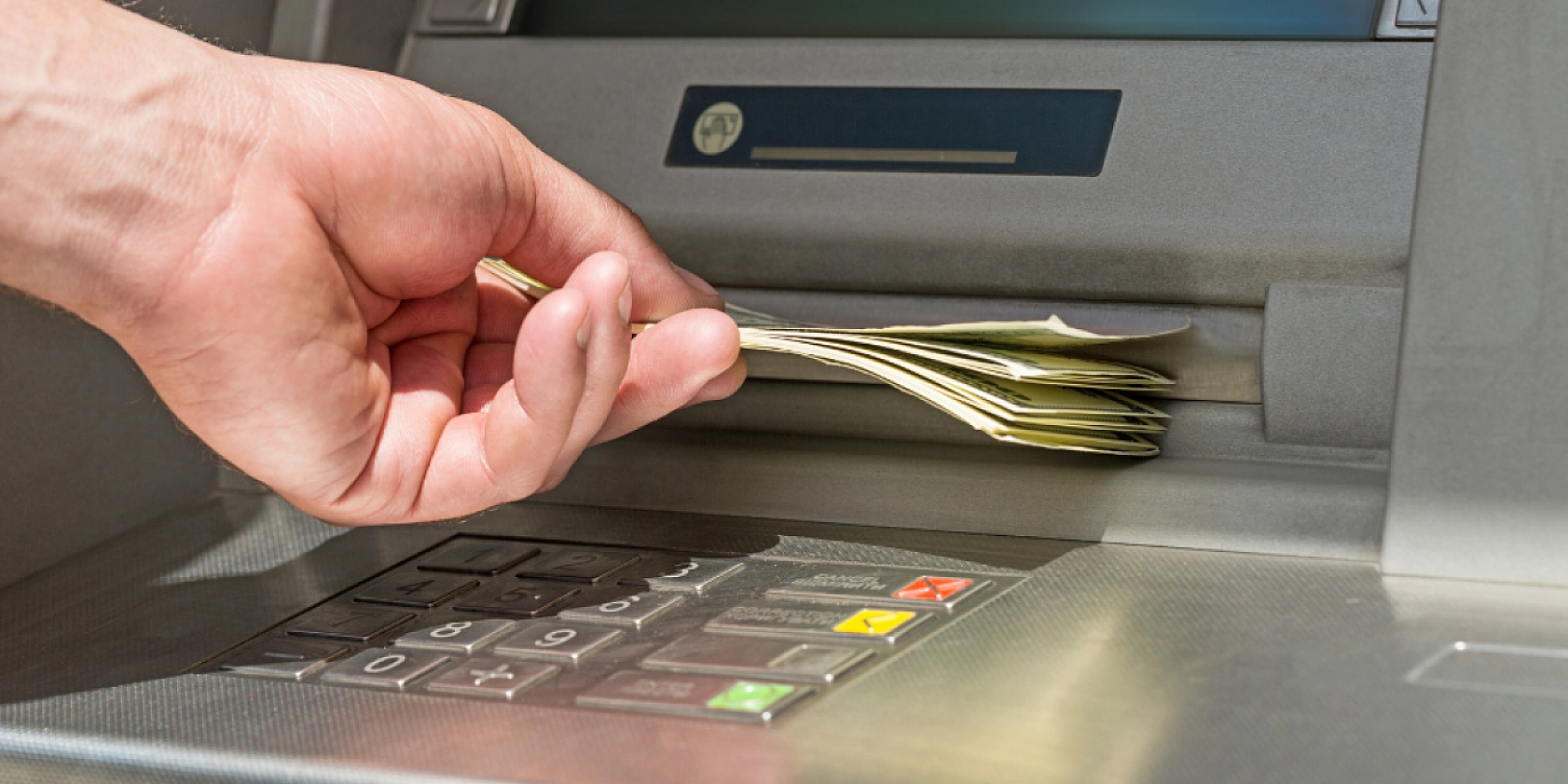 ATM'lerde yeni dönem! Eski şifreler artık geçersiz olacak