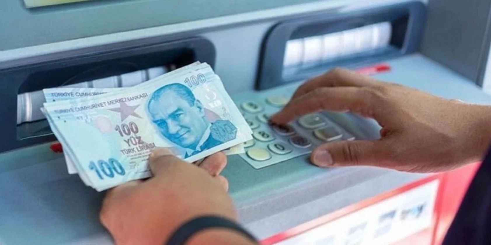 ATM'lerde Para Çekme Limiti Güncellendi: Artık O Miktarda Para Çekilebilecek!