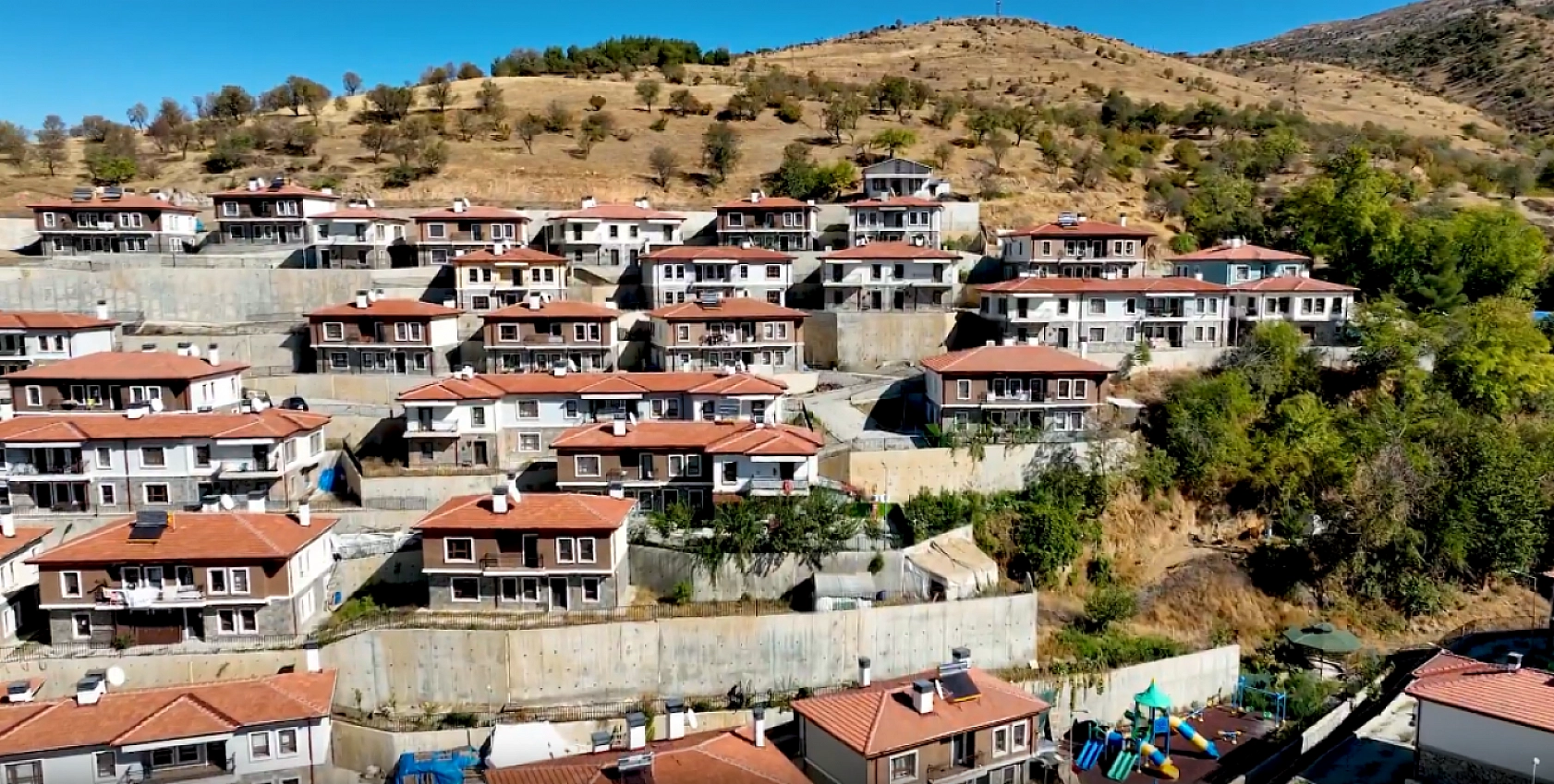 Malatya'nın O İlçesi Mimarisiyle Göz Dolduruyor! Eskisi Gitti: Yenisi Geldi…