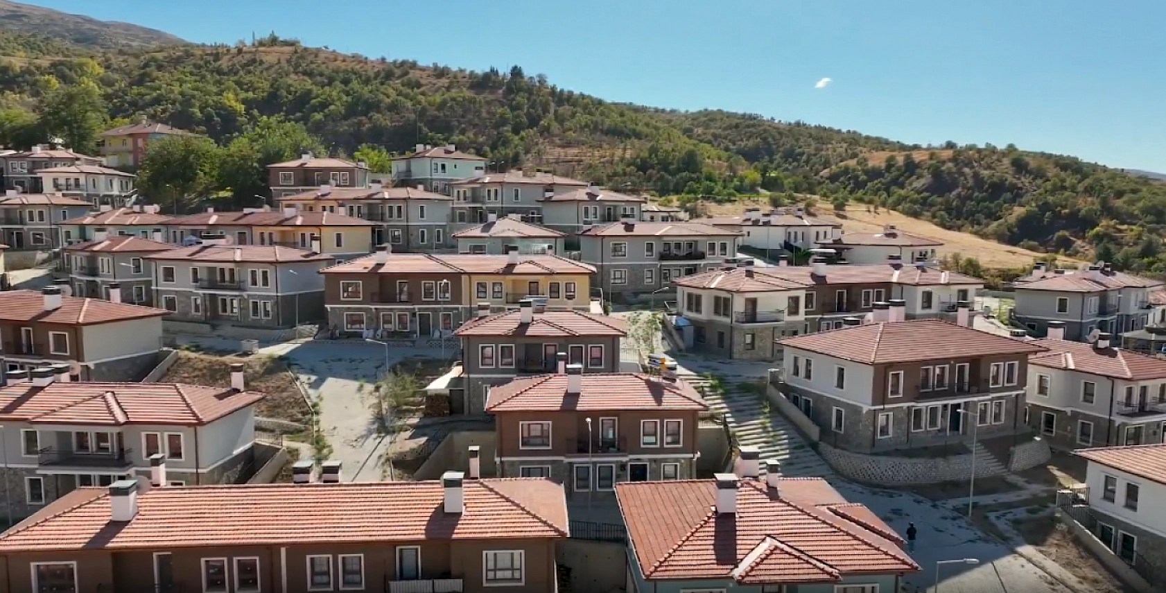 Malatya'nın O İlçesi Mimarisiyle Göz Dolduruyor! Eskisi Gitti: Yenisi Geldi…