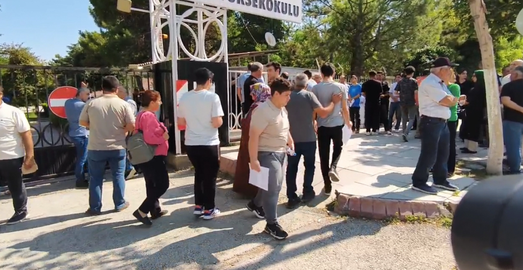 Malatya'da AYT heyecanı: Binlerce aday üniversite hayaline koştu