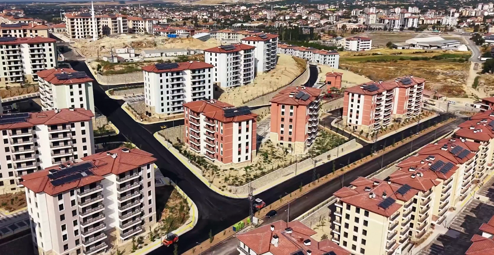 Vali Yavuz müjdeyi vermişti: 3 bin 121 konut teslim ediliyor…