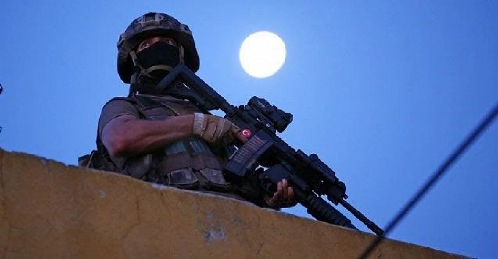 TEM ve İstihbarat'tan dev operasyon: FETÖ'nün güncel kadrosu yakalandı…