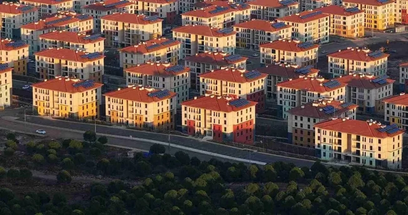 Bakan Kurum Rakamları Paylaştı: 350 Bininci Afet Konutu Hangi İlde Kaç Konut Teslim Edilecek?