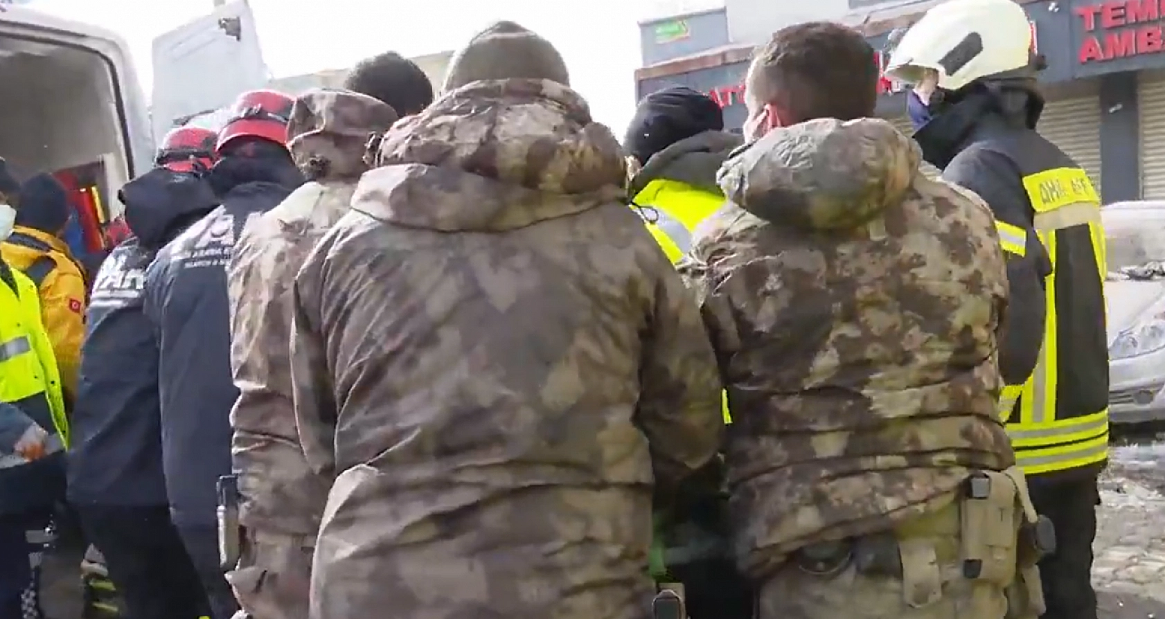 'Asrın Felaketin' üzerinden 3 yıl geçti! Kulaklarda aynı ses: 'Sesimi duyan var mı?'