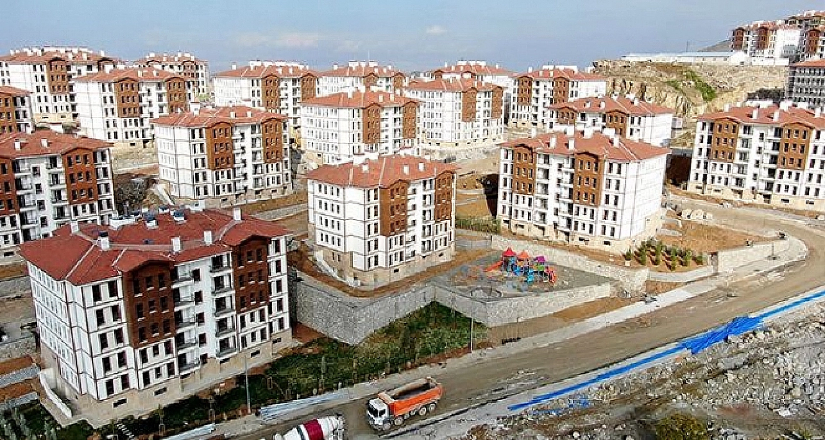 Malatya Konut Teslimlerinde En Son Sırada! Vatandaşın Dayanacak Gücü Kalmadı…