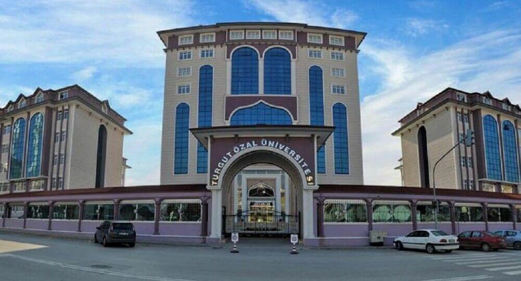 İnönü Üniversitesi'nde Araştırmacı Çok Yayın Yapan Yok! MTÜ Gelişiyor!