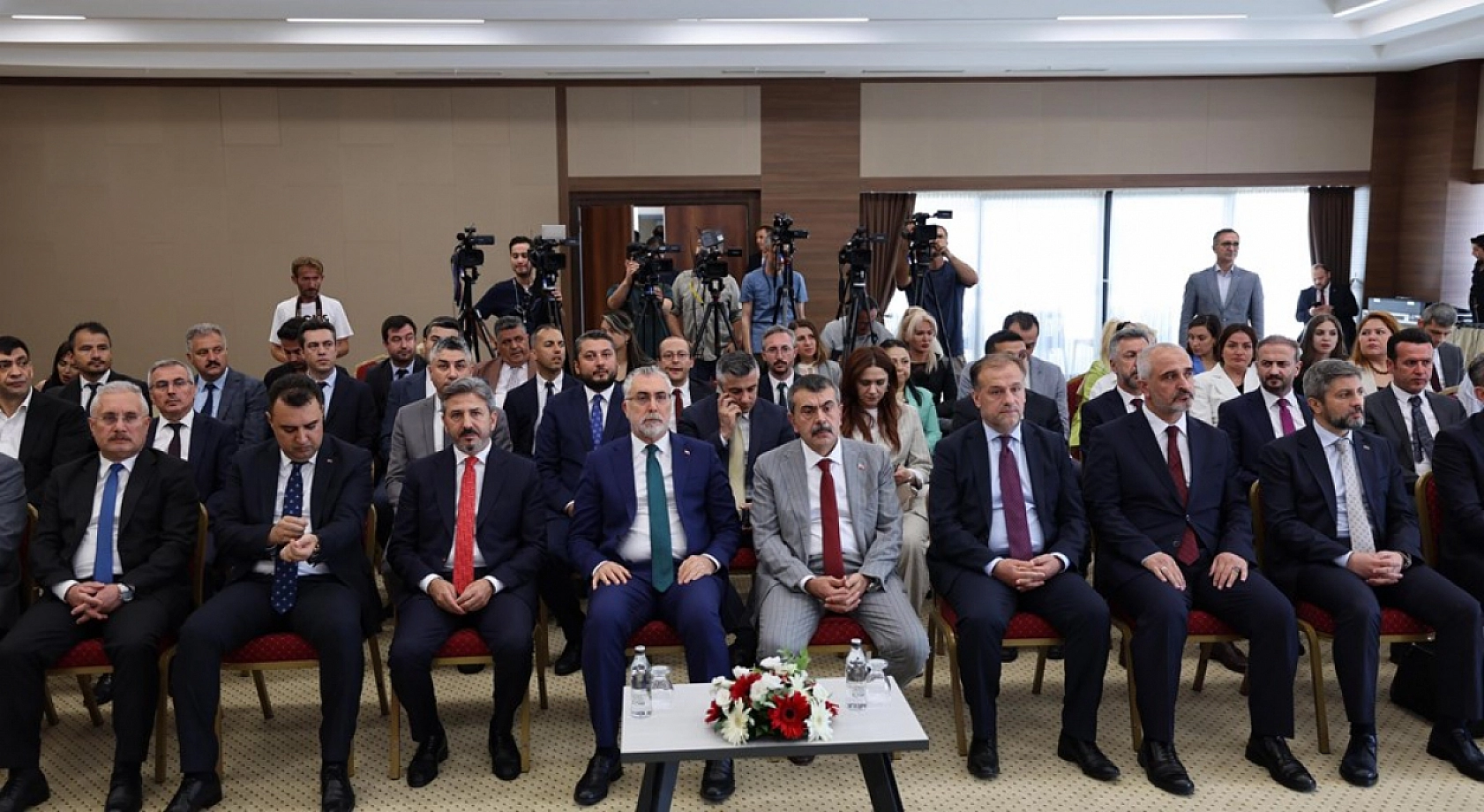 Müjde! Cep Harçlığı Alabilirsiniz… Bakan Işıkhan Duyurdu..! 