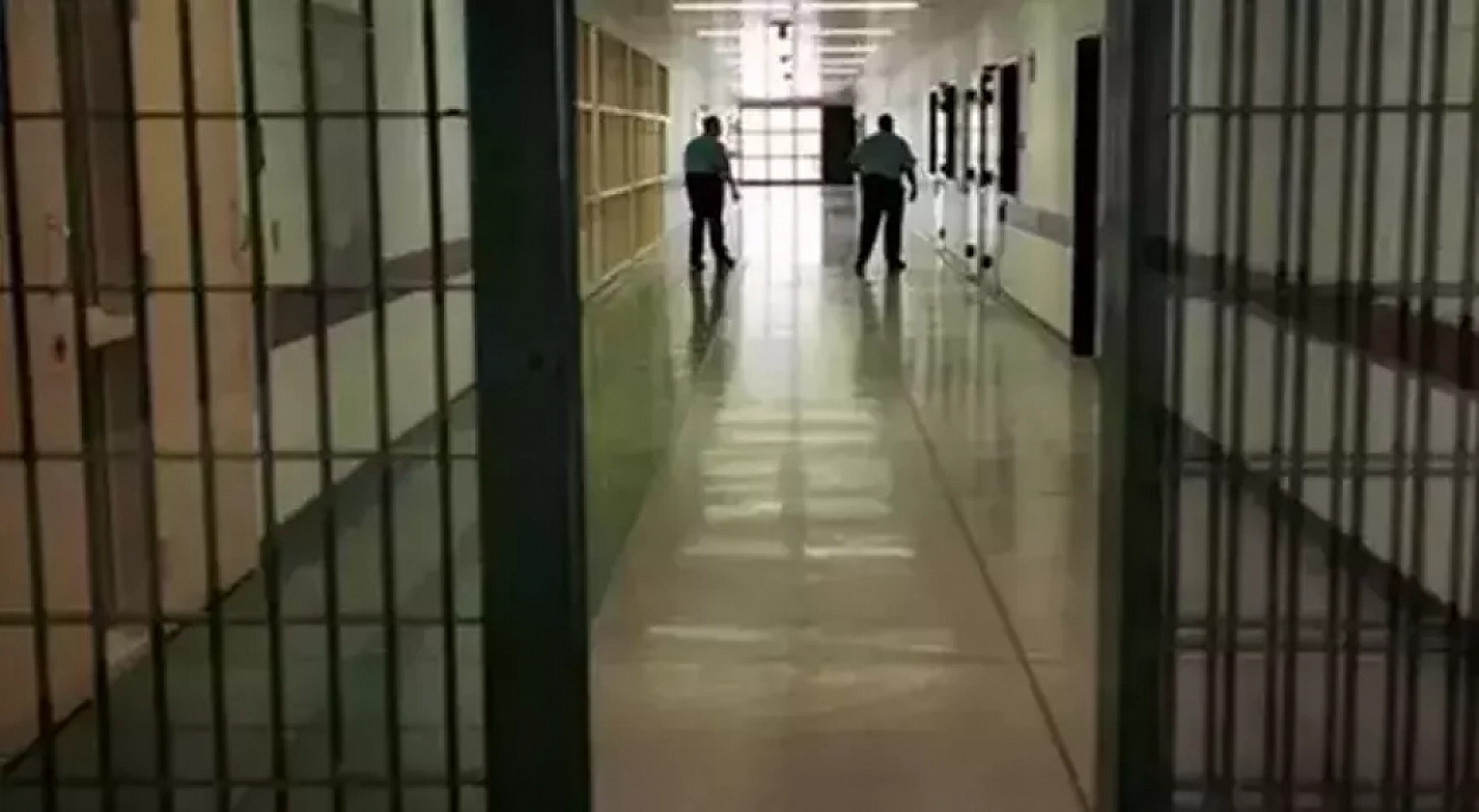 Yeni yargı paketi yolda: Denetimli serbestlik ve konutta infaz süreleri değişiyor