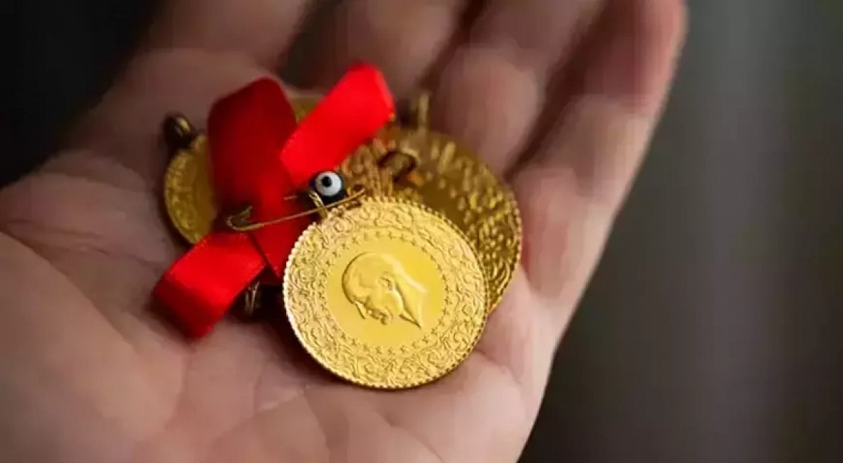 Altın Piyasasında Dalgalanma: Malatya'da Gram Altın Geri Çekildi