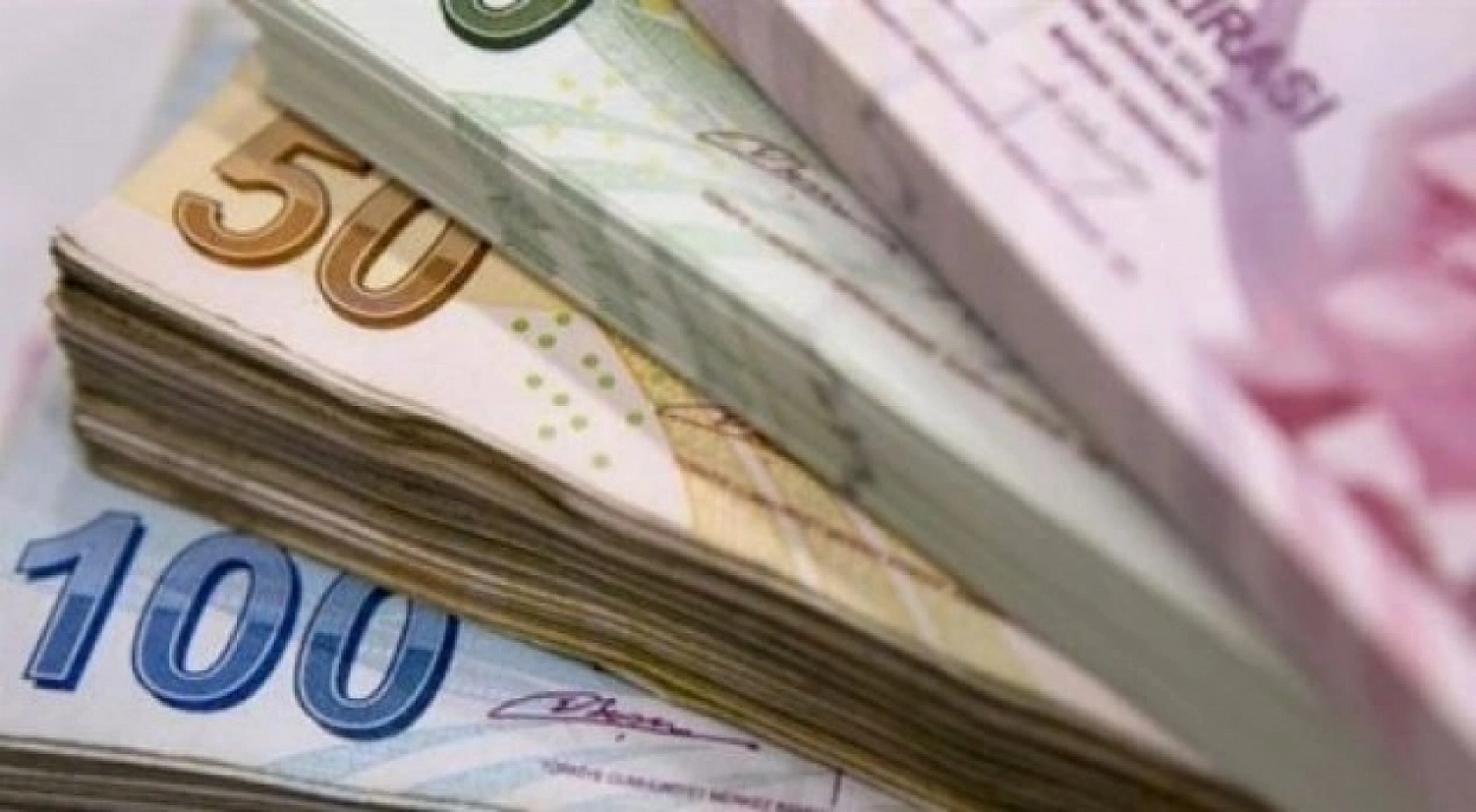 Malatyalı Vatandaşların Merak Ettiği Asgari Ücreti Yapay Zeka Açıkladı! 2025'te Asgari Ücret Ne Kadar Olacak?