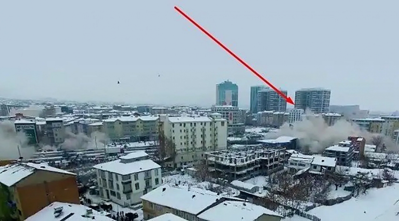 Malatya'dan Görür'e Sert Tepki: Bilim İnsanı Mı, Korku Taciri Mi? Artık Konuşmayın!