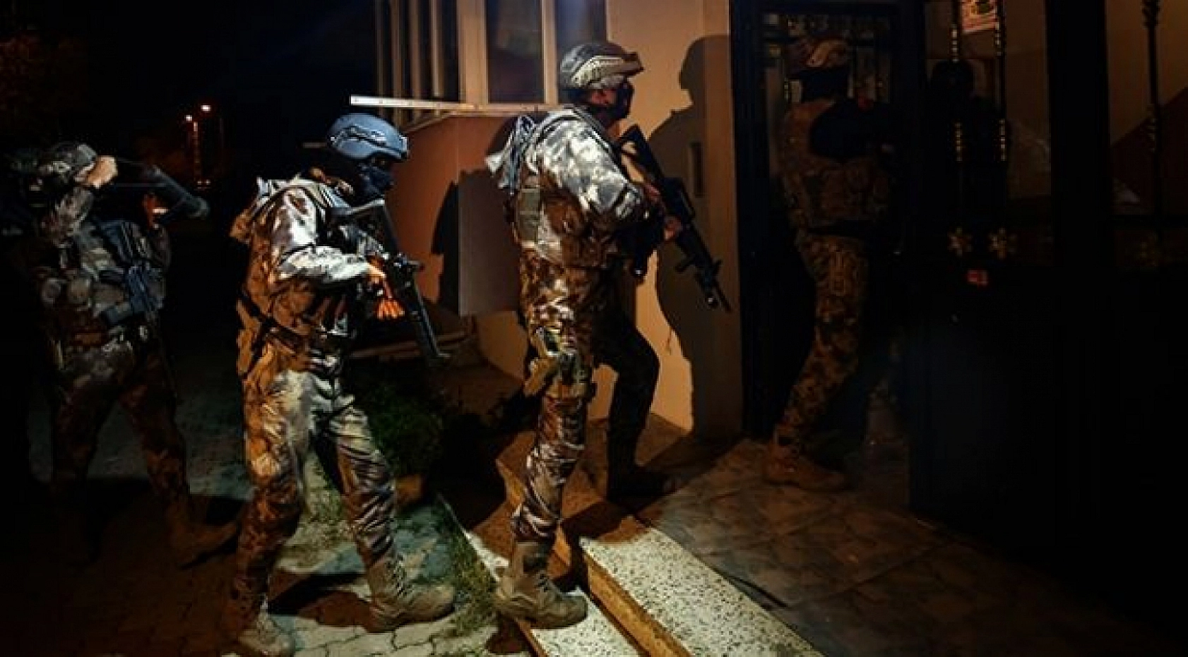 Bakan Yerlikaya Emniyete Teşekkür Etti: Malatya'da 179 Kişi Tutuklandı…