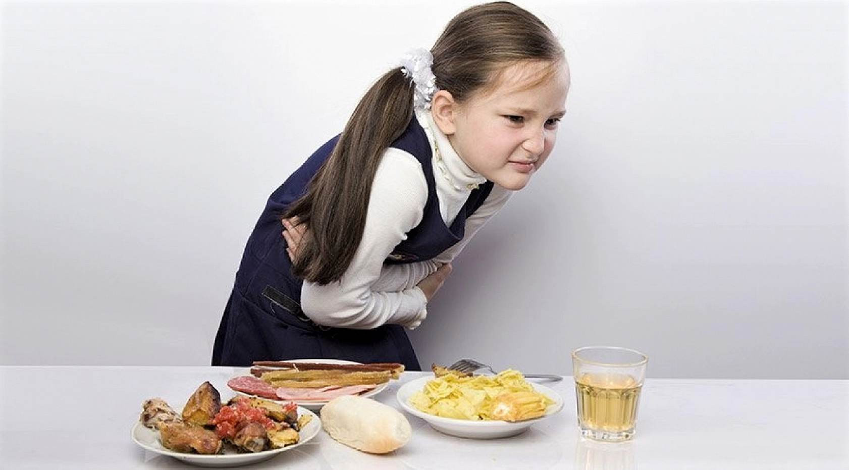 Malatya'da gıda zehirlenmesi korkusu büyüyor: Peki, denetimler ne sıklıkla yapılıyor? İdari yaptırımlar caydırıcı mı? İşletmelere kamera zorunluluğu yolda mı? İşte tüm detaylar…