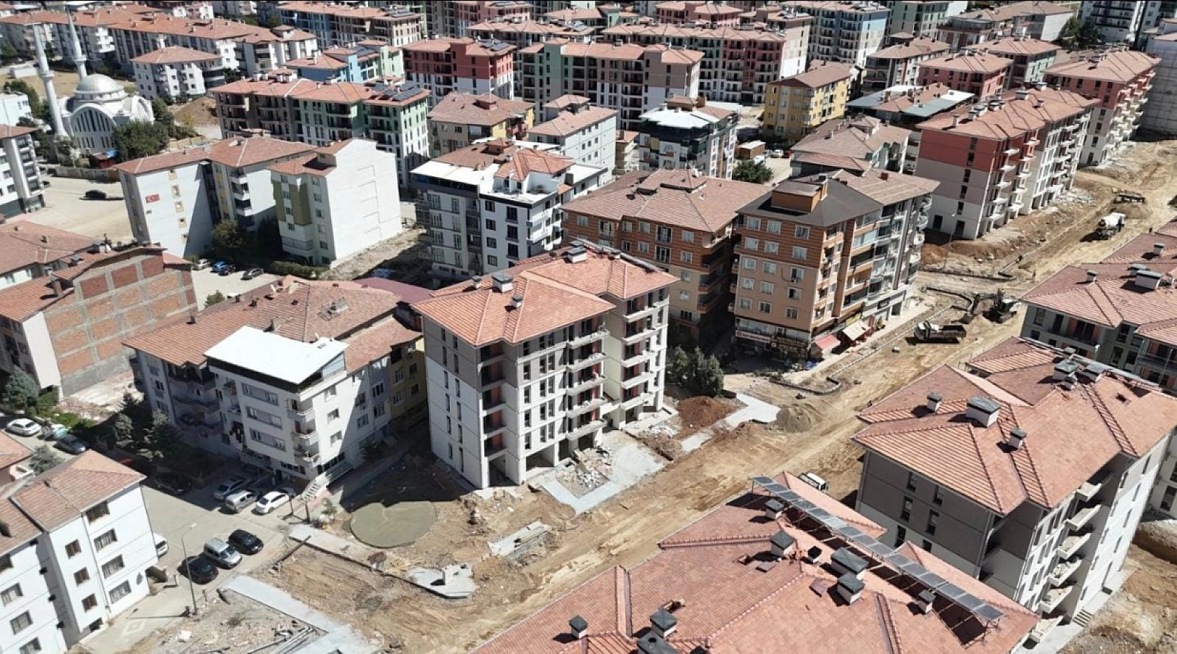 Ev yok, yardım da yok!