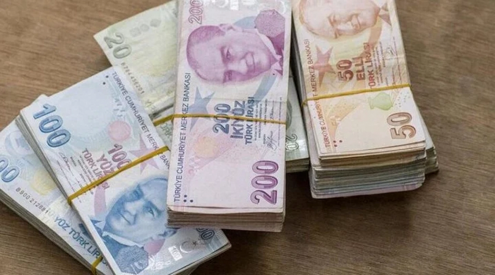 4 Aylık Enflasyon Farkı Belli Oldu! Memur ve Emekli Maaşı Netleşiyor! Peki Ne Kadar Olacak?