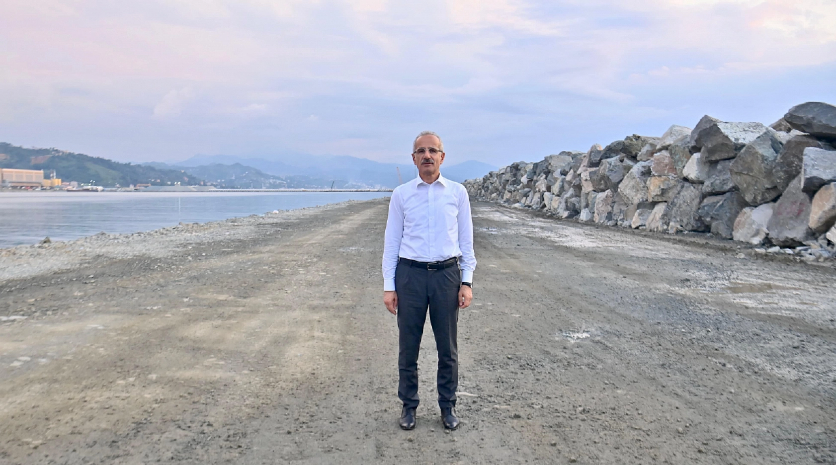 Türkiye'nin Stratejik Konumu Güçleniyor! Erzurum, Bingöl ve Diyarbakır'dan Geçiyor. Malatya'dan Geçmiyor...