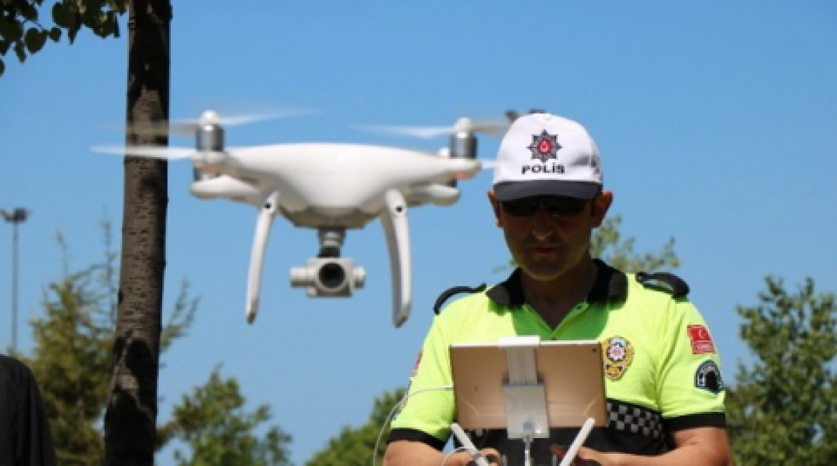 Helikopter ve drone denetimi artıyor: Binlerce sürücüye ceza