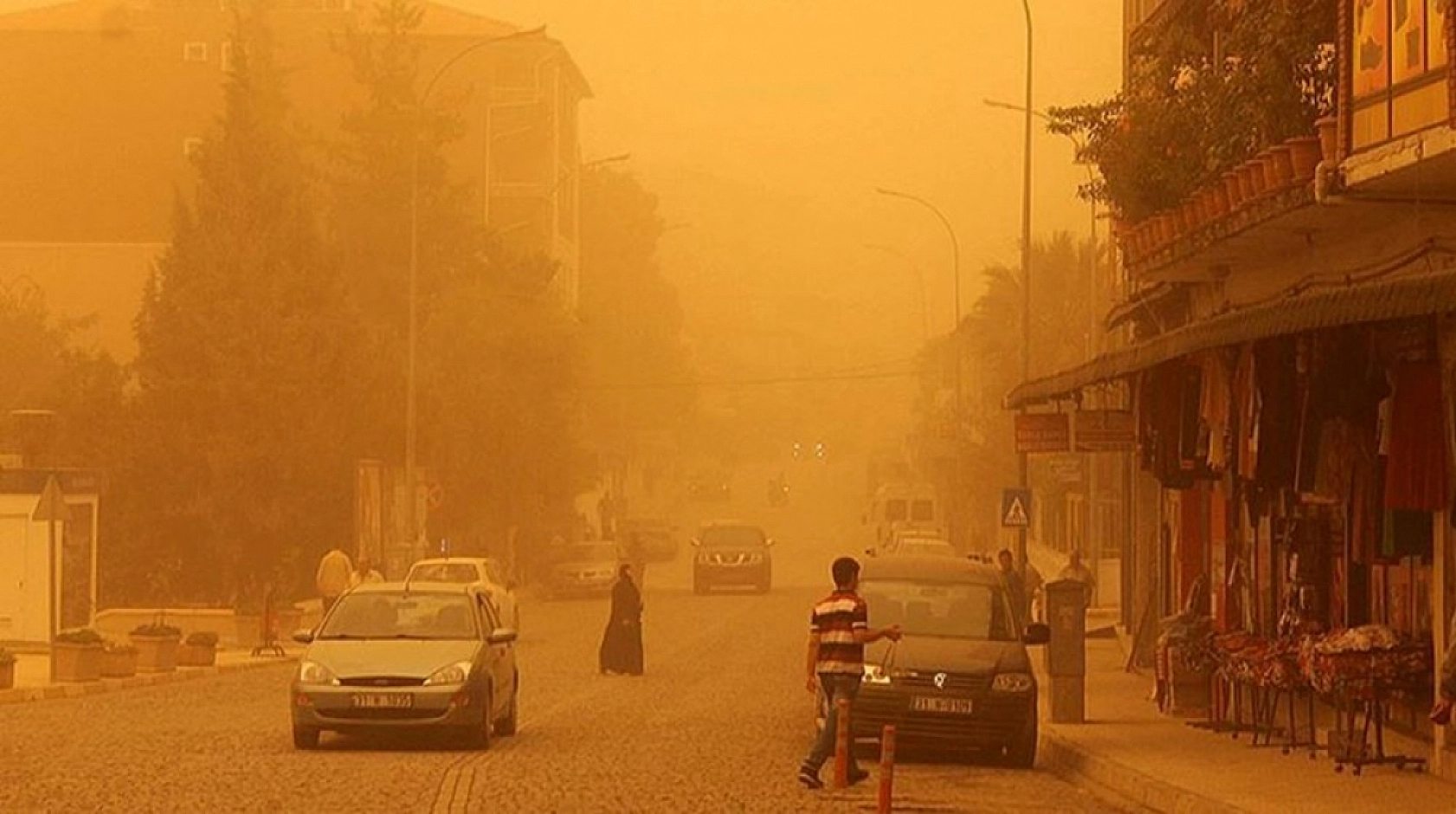 Meteoroloji uyardı: Malatya'da sağanak, rüzgar ve toz tehlikesi! Toz taşınımı da bekleniyor!