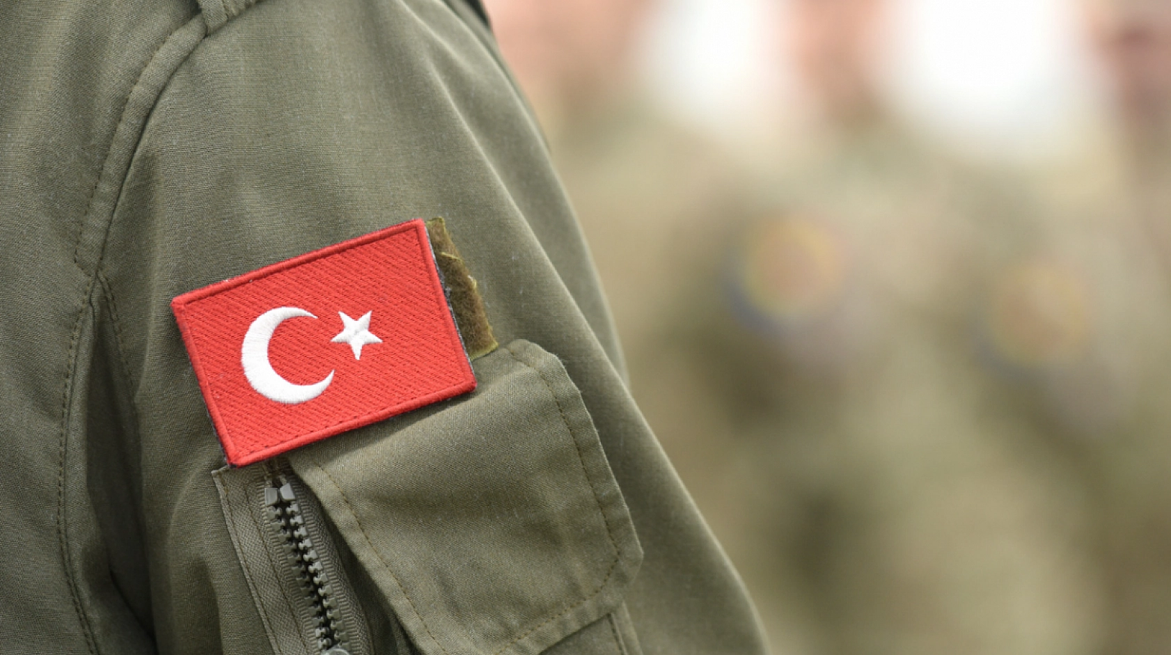 Türkiye şehidine ağlıyor