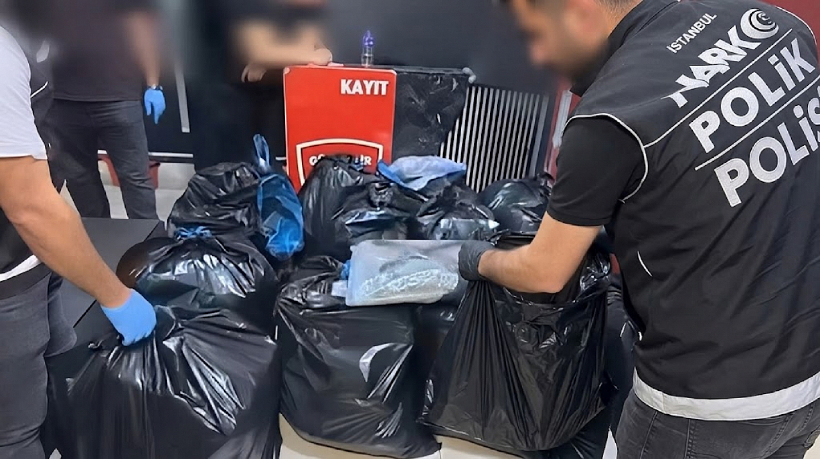 Malatya dahil 71 ilde operasyon: 4 milyon uyuşturucu hap ele geçirildi…