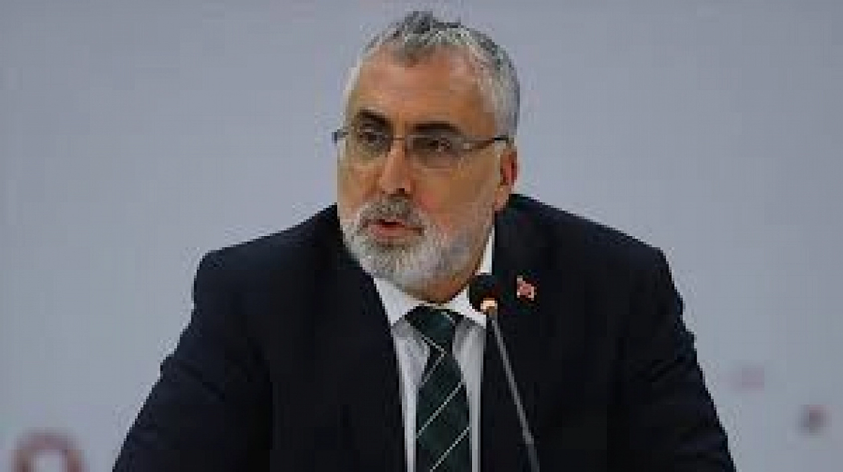 Bakan Işıkhan Müjdeyi Verdi: 36 Yeni İlaç Geri Ödeme Listesine Alındı…
