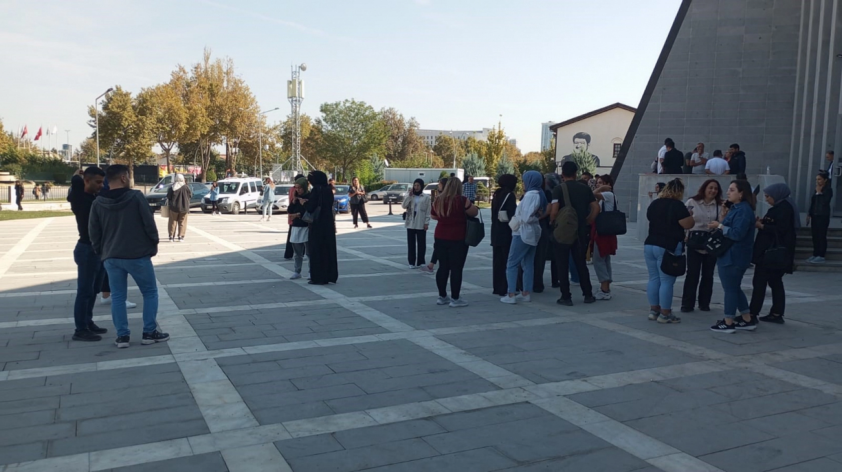 Malatya'da Korkutan Deprem: Evlere Girmeyin!