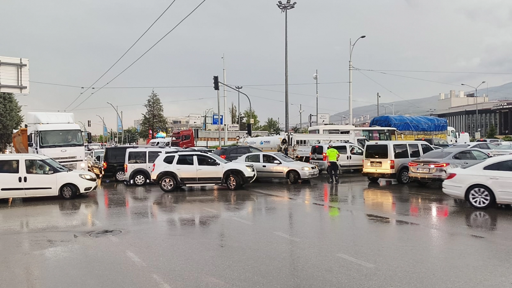 Malatya'da araç sahipleri dikkat! Ehliyetsiz sayılabilirsiniz…