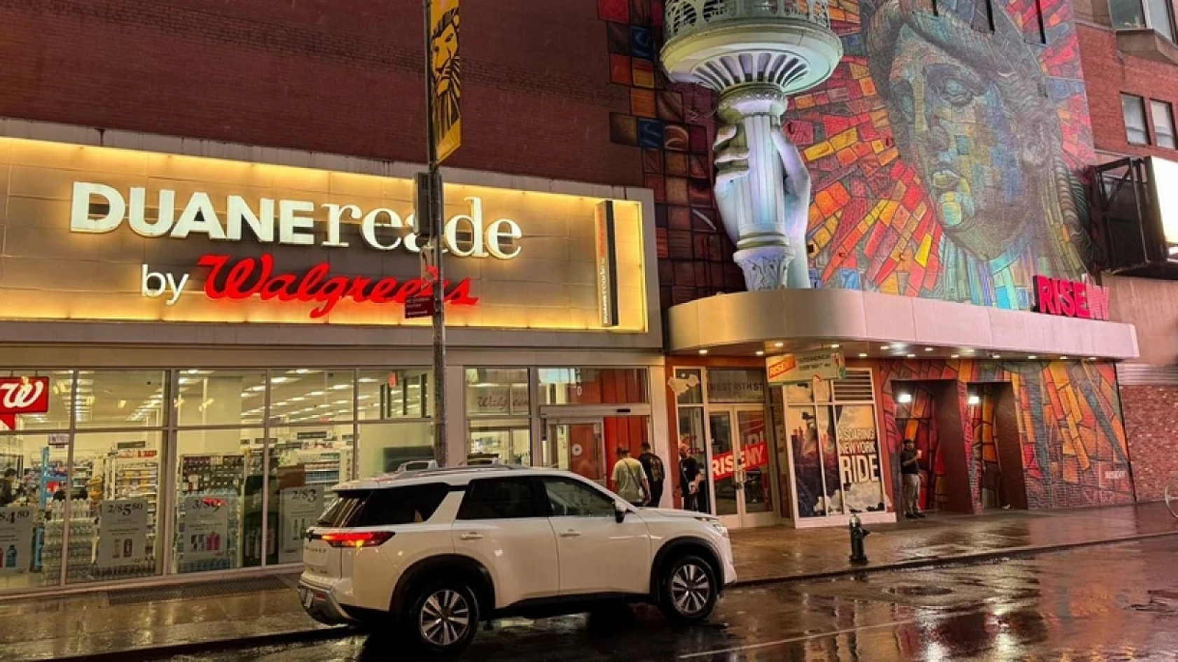 Sarı altın 'Altın çağ'ını yaşıyor… New York'ta 4.99 Dolardan satılıyor..!