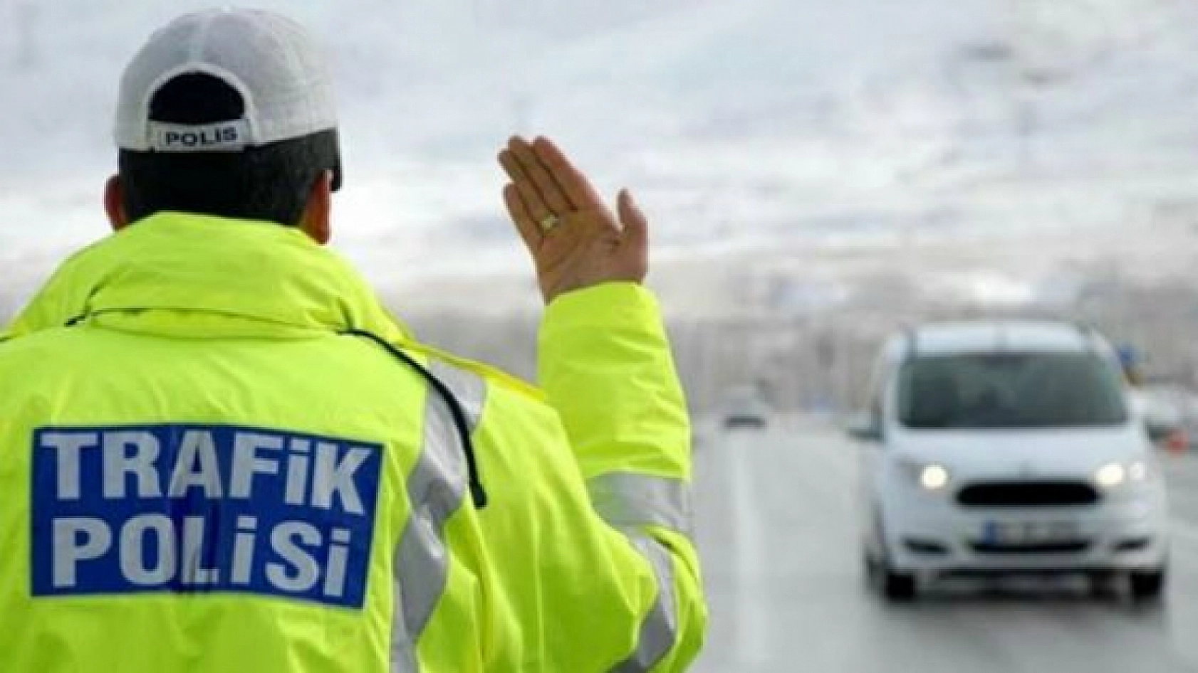 Araç Sahipleri Dikkat! 2025'te Ağır Cezalar Geliyor...! Kimseye Af Tanınmayacak...