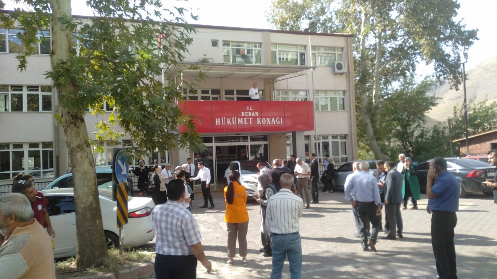 Malatya'da Korkutan Deprem: Evlere Girmeyin!