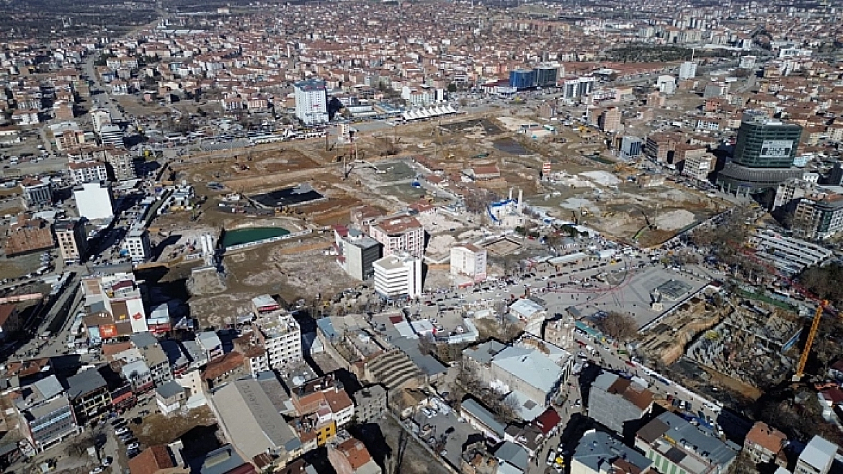 Deprem Bölgesinde Rezerv Alan Bilmecesi: Hatay'da Durduruldu! Malatya'da da Durdurulacak Mı?