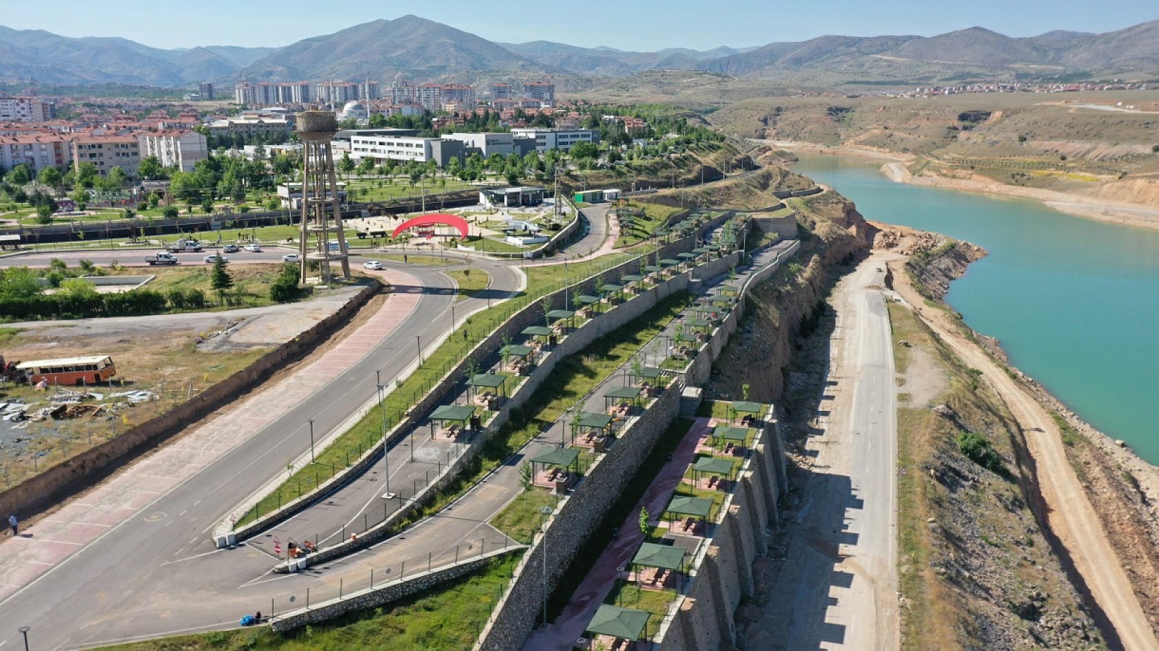 Resmi Gazete'de yürürlüğe girdi! Malatya'daki parklara acil durum istasyonu kurulacak!