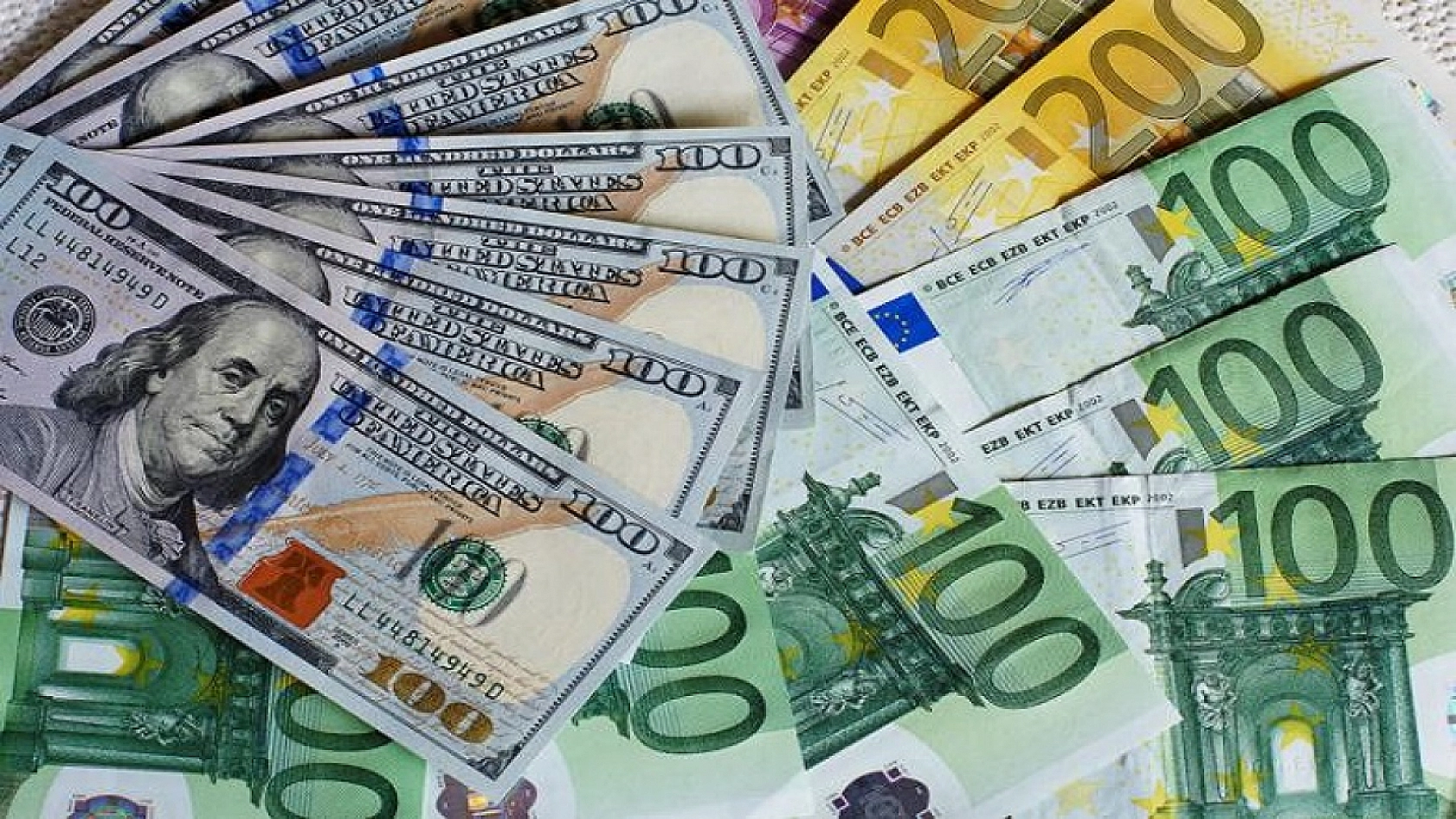 Malatya Çarşıdöviz'de dolar sabit, euro düşüşte...
