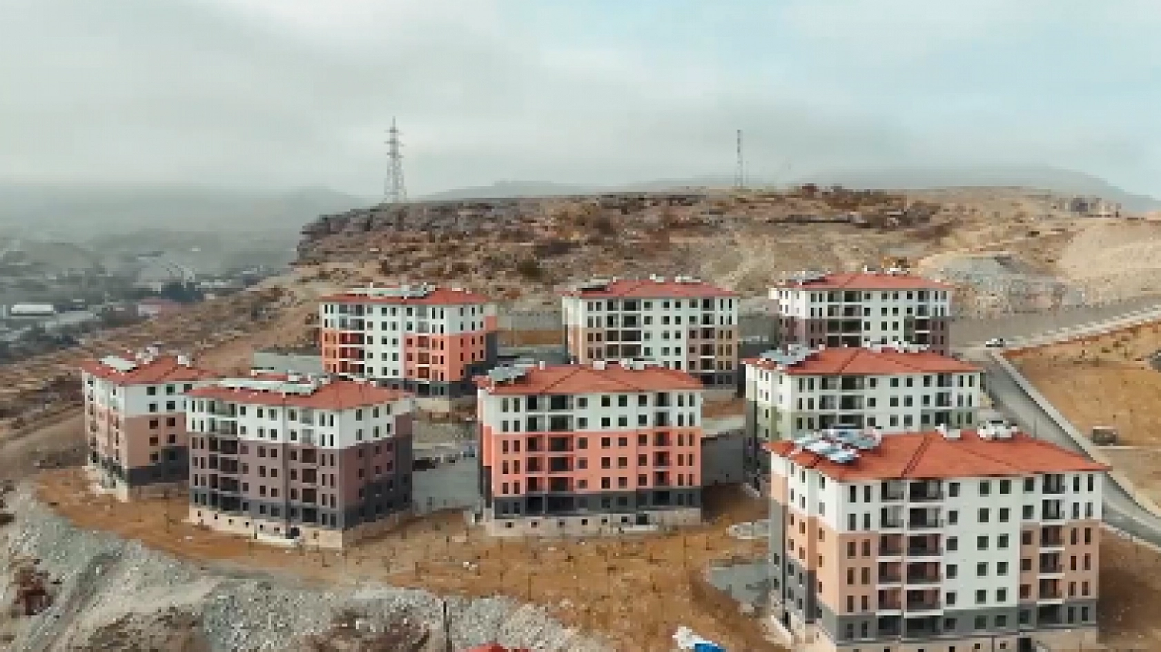 Malatya'da O İlçede Deprem Konutlarının Anahtarları Teslim Ediliyor! İşte Drone Görüntüleri…