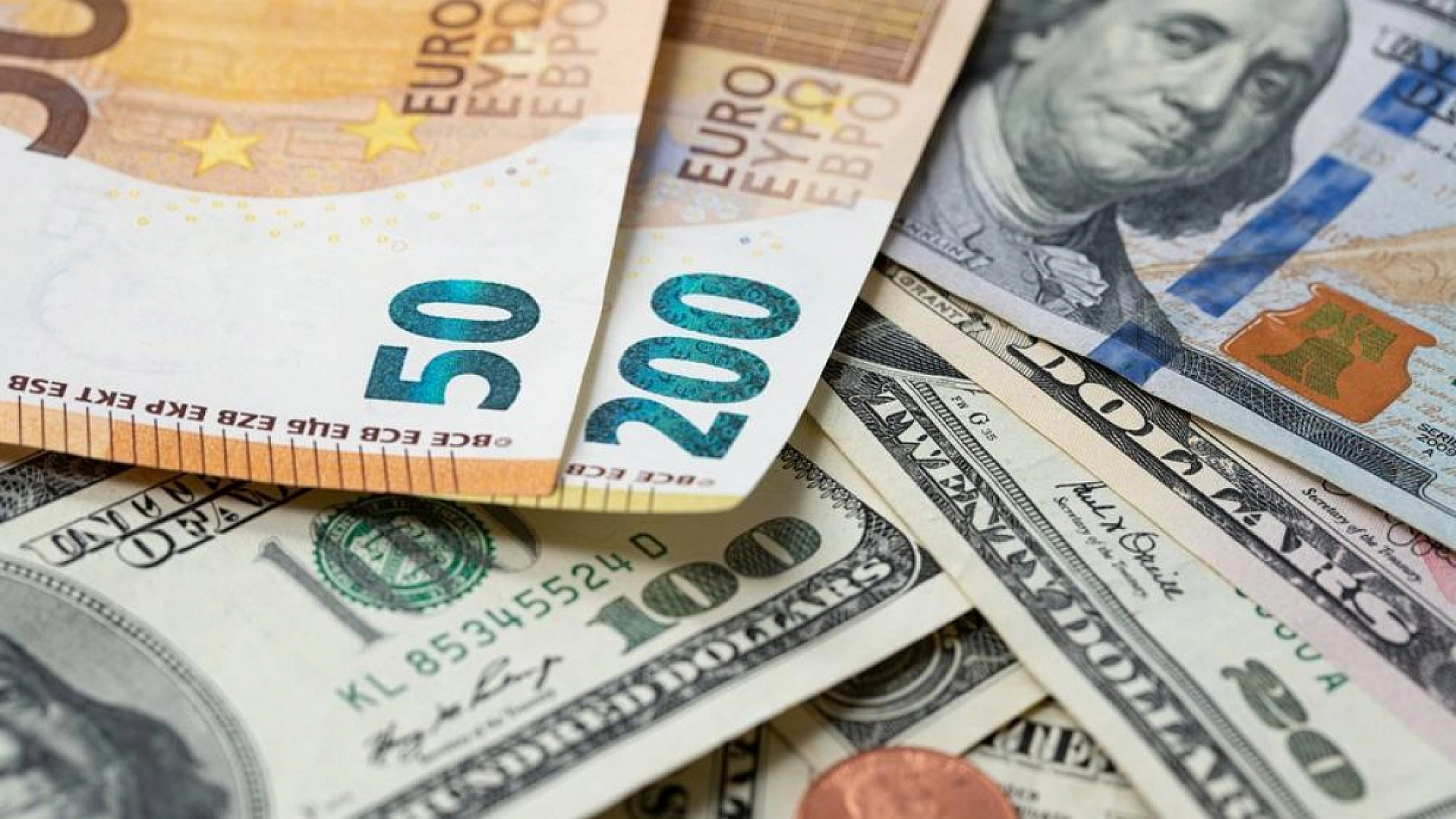 Malatya Çarşıdöviz'de dolar sabit, euro düşüşte...
