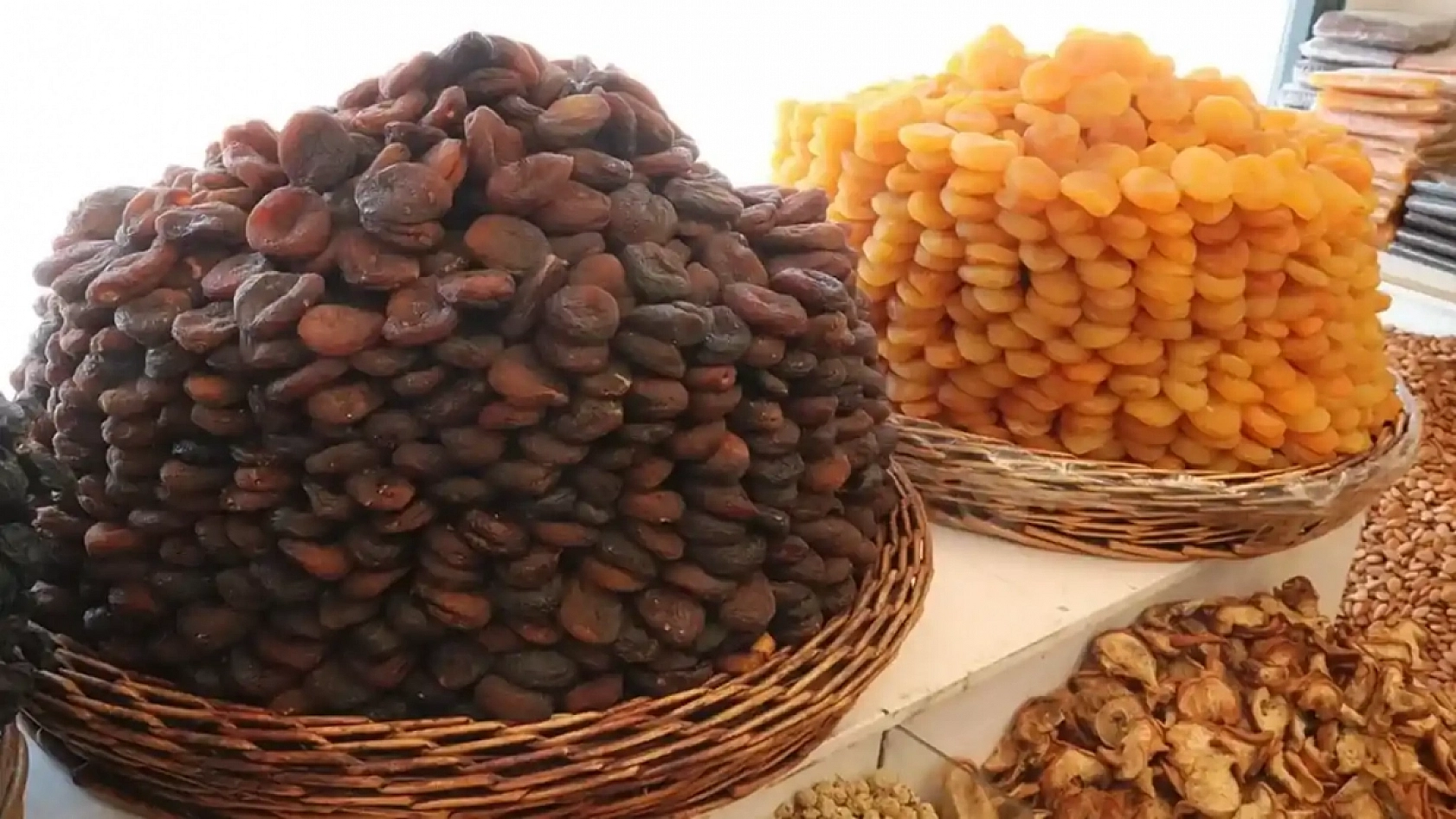 Kuru Kayısının Marketteki Fiyatı Dudak Uçuklattı!