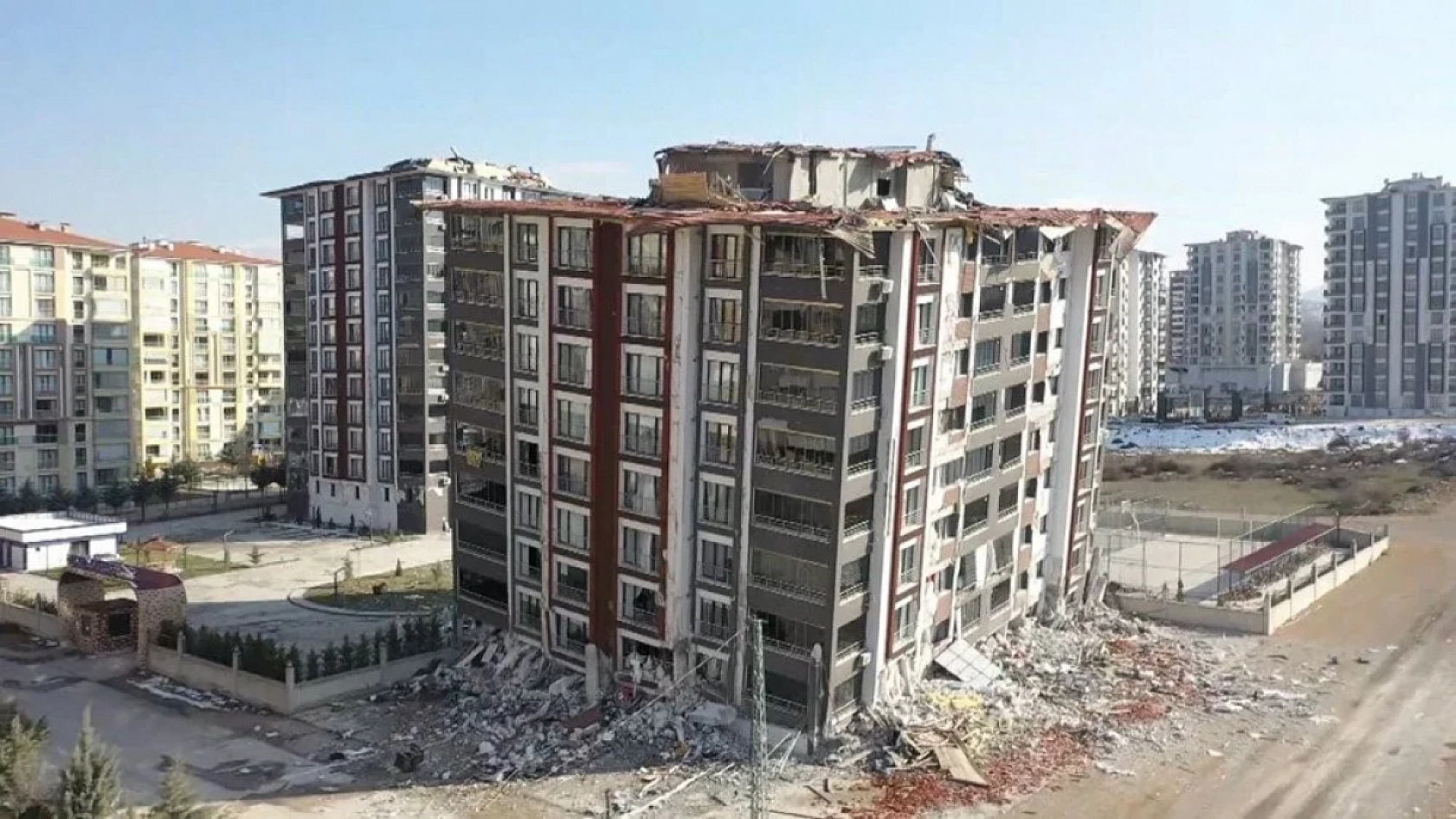 Resmi Gazete'de Yayımlandı: Malatya'nın 3'te Biri Yıkılmış!