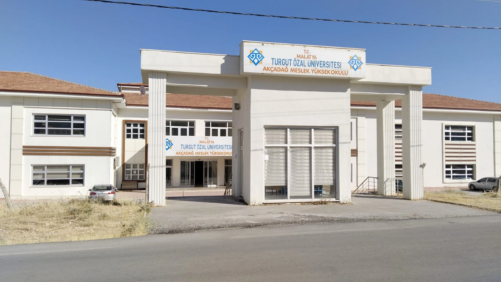 İnönü Üniversitesi'nde Araştırmacı Çok Yayın Yapan Yok! MTÜ Gelişiyor!