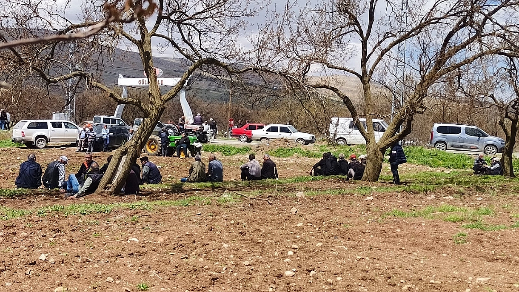 Malatya'da bankalar çiftçinin peşinde!! 2 yıl boyunca TARSİM ödeneklerini 'Bloke'lemişler…