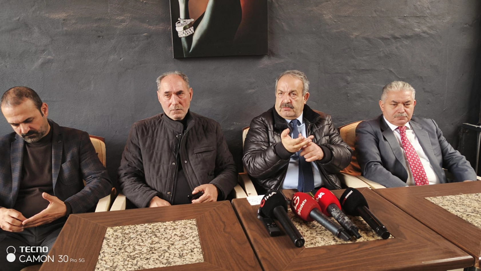 10 futbolcu cezalı, kasa boş: Yeşilyurtspor'da geri sayım başladı