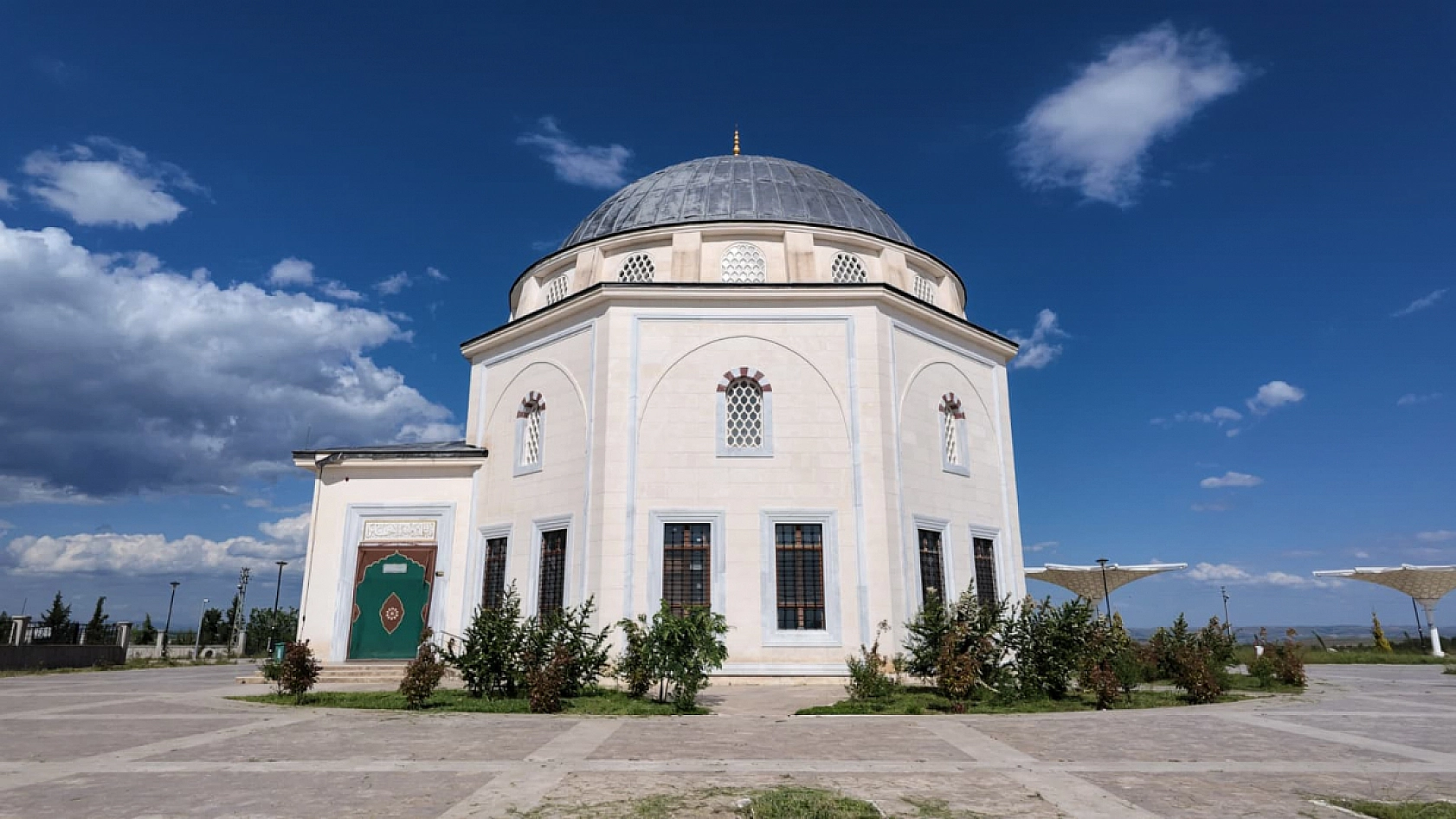Kabri Kesin Olarak Bilinen İki Sahabeden Biri Adıyaman'da!