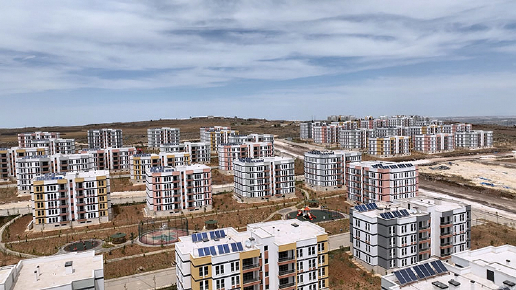 Malatya'nın 2,5 Yıllık Konut ve İş Yeri Teslim Karnesi: Şehir, Sınıfta Mı Kaldı?