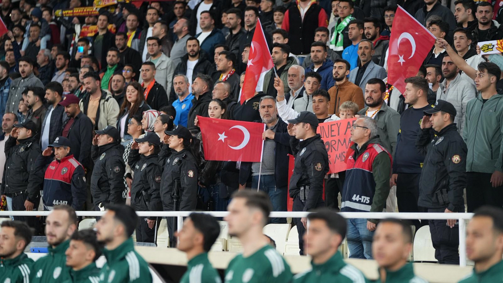 Yeşilyurtspor Erciyes 38 biletleri tükendi