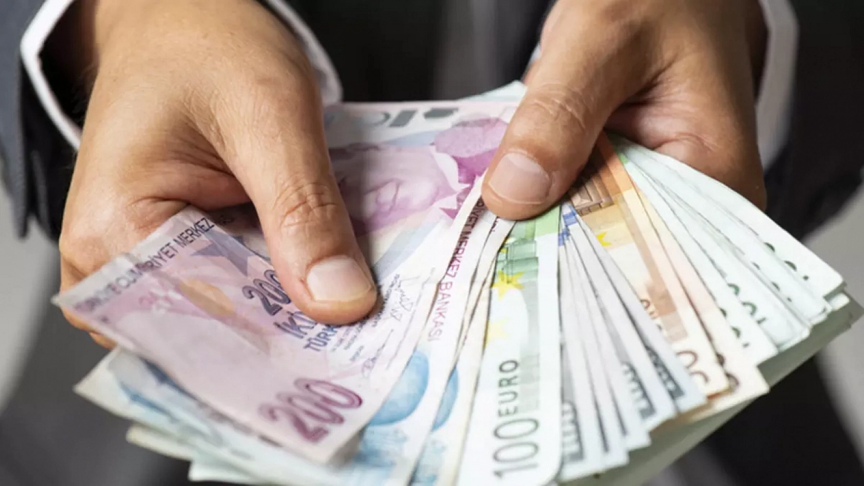 Malatya'da bayram sevinci: 1,4 milyarlık yardım hesaplara yatırılıyor